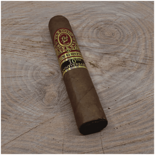 Perdomo Reserve 10th Anniversary Sun Grown Robusto Cigars