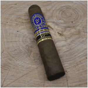 Perdomo Reserve 10th Anniversary Maduro Robusto Cigars